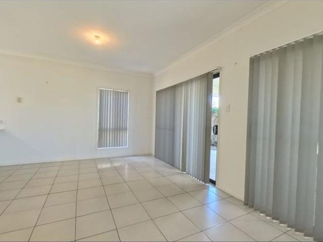 Modern 4 Bedroom Home in Wynnum Your Perfect Family Retreat!