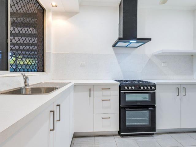 Modern 4 Bedroom Home with Extra Living Space