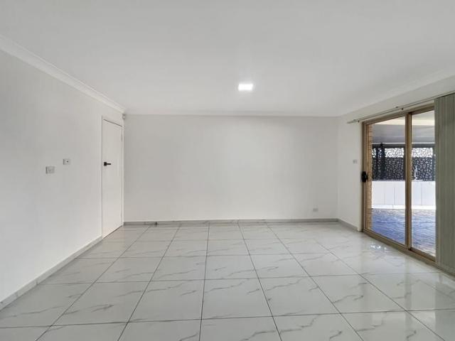 Modern 4 Bedroom Home with Gas, Electricity & water INCLUDED!