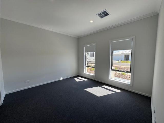 Modern 4 Bedroom Home with Solar & Low Maintenance Living