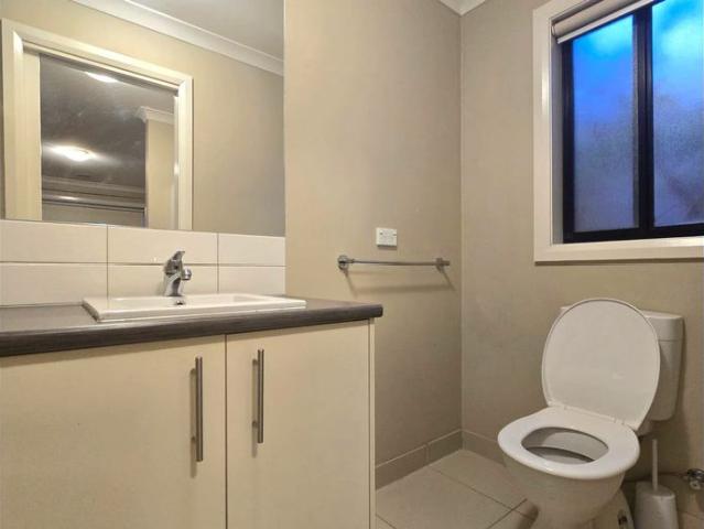 Modern 4 Bedroom House for Rent you can't miss!