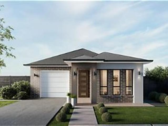 Modern 4 Bedroom House & Land Package | Prime Riverstone Location