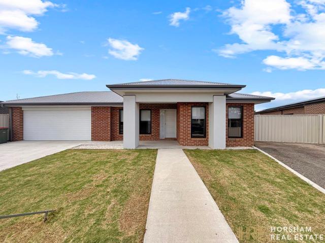 Modern 4 bedroom house!