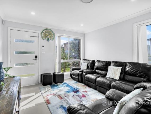 Modern 4 Bedroom Living Steps from Galungara Public Schoo