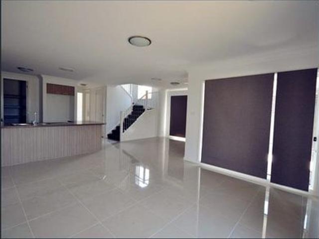 MODERN 4 BEDROOM PLUS STUDY HOME