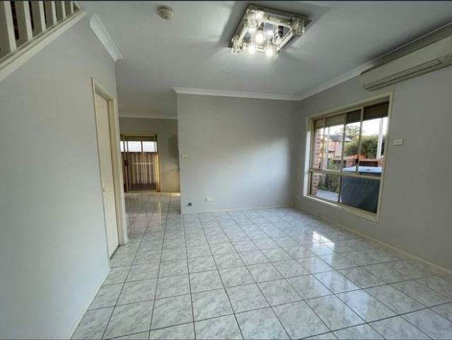 Modern 4 Bedroom Townhouse