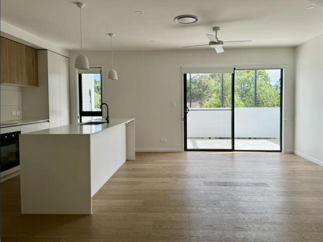 Modern 4 Bedroom Townhouse in Treetops, Kenmore
