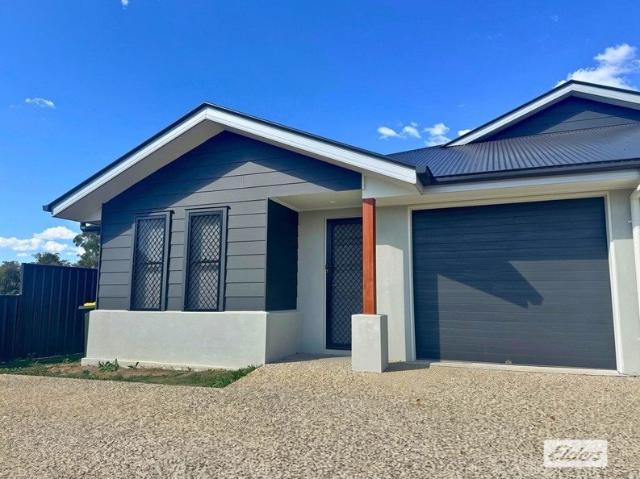 Modern 4 Bedroom Unit with Two Bathrooms
