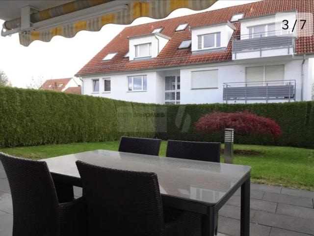 Modern 4 room apart. with garden and garage for 2 cars