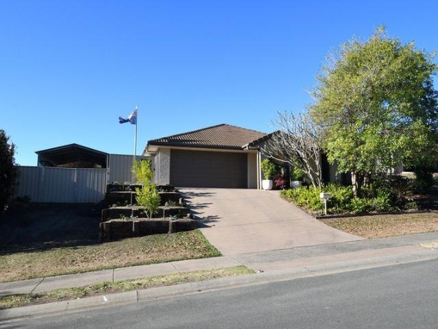 Modern 4Bedroom Home with High Ceilings, Open Plan Living & Excellent Vehicle Storage Prime Fernvale Location
