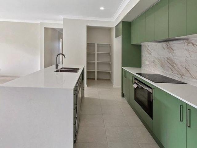 Modern 4BR Haven in Brand New Lilywood Estate
