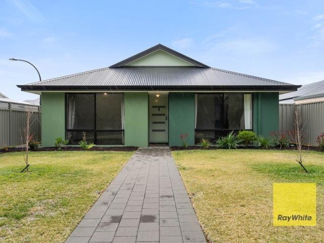 Modern 4x2 Family Home with Theatre Room in a Prime Wellard Location