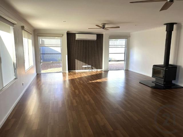 Modern 4x2 Home
