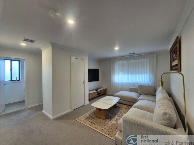 Modern 5 Bedroom Family Home