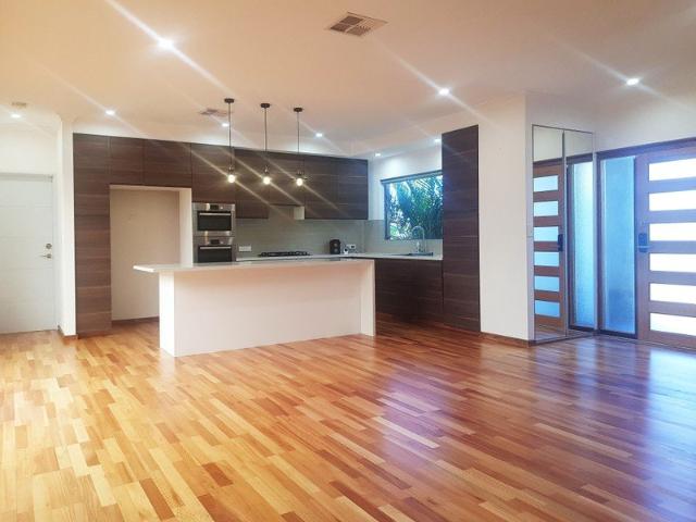 Modern 5 Bedroom Home with Flexible Self Contained Studio