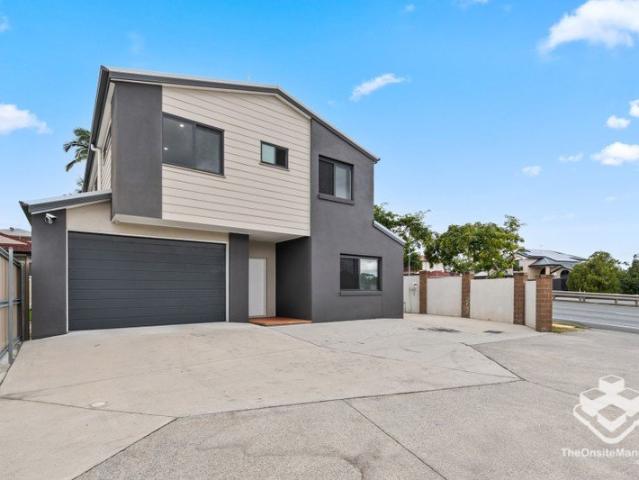 Modern 6 Bedroom Family Residence with Space, Style & within school catchment