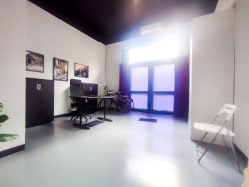 Modern 80m² Loft + Private Office | Heart of Weyle
