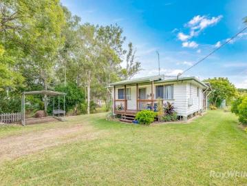 Modern Cottage Charm with Strong Rental Return