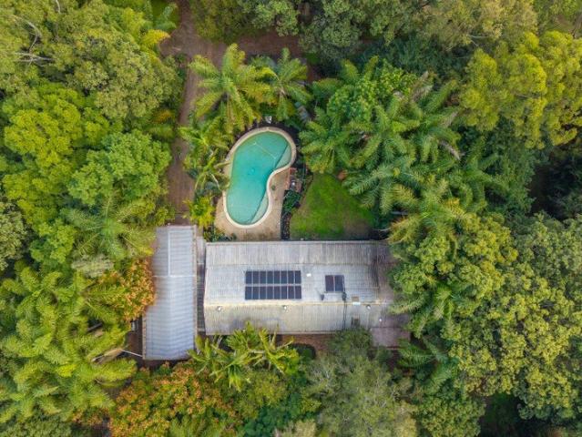 Modern Country Luxury on 5 Acres