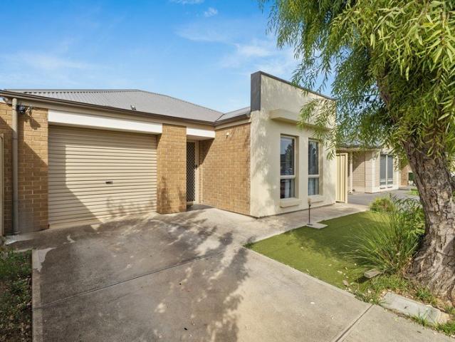Modern Courtyard Living Stylish, Low Maintenance & Perfectly Positioned