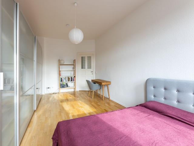 Modern, Cozy, and Fully Renovated Apartment – Perfect for Your Temporary Stay!, Berlin Amsterdam Apartments for Rent