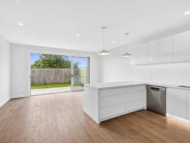 Modern Coastal Townhouse Just Moments from the Beach