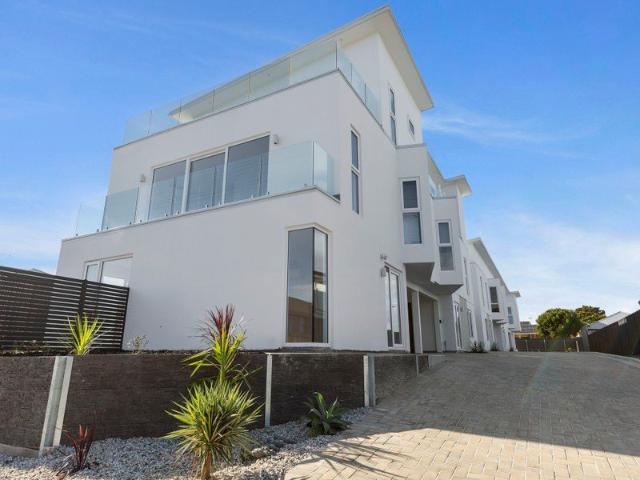 Modern Coastal Living