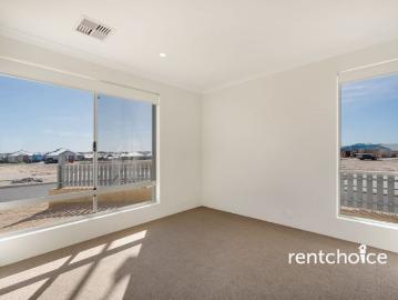 Modern Coastal Living Awaits!