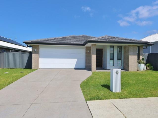 Modern Coastal Living in Sovereign Hills
