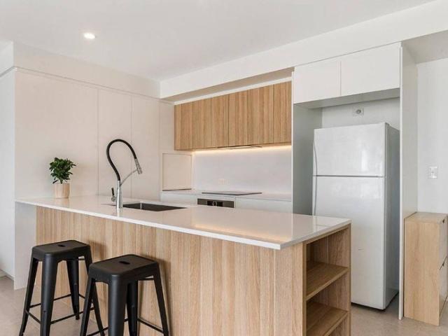 Modern Coastal Living in the Heart of Maroochydore
