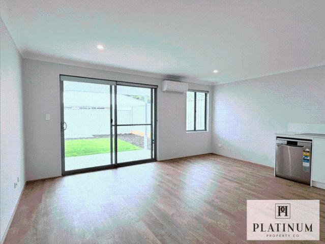 Modern Coastal Living in the Heart of Golden Bay