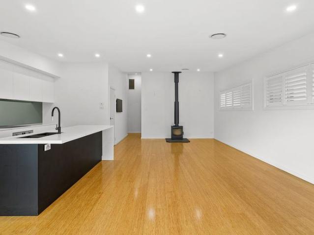 Modern Coastal Living – Stylish, Spacious & Low Maintenance
