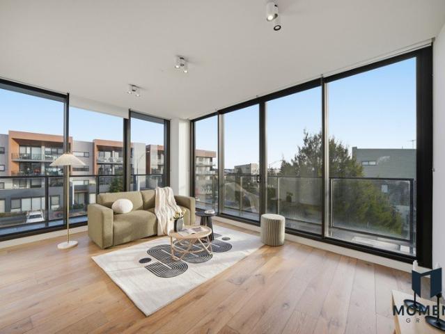 Modern Coastal Living with Wrap Around Balcony