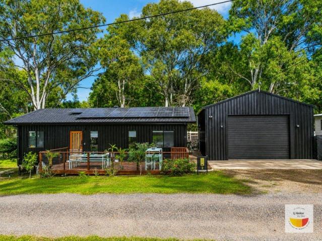 Modern Coastal Living with Self Contained Granny Flat