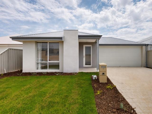 Modern Coastal Living with Space, Style & Everyday Convenience