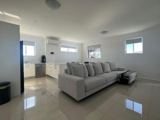 Modern Comfort & Unbeatable Convenience in Kingswood