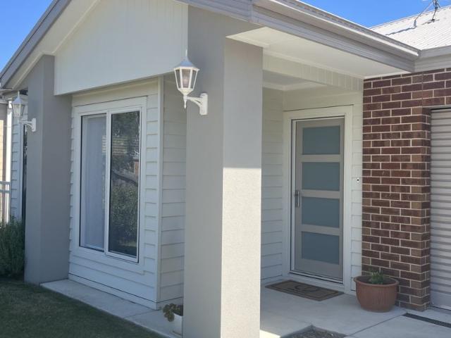 Modern Comfort, Walk to Everything Convenience