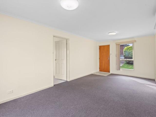 Modern Comfort with Exceptional Lifestyle Appeal