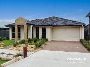Modern Comfort With Great Locale!