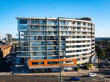 Charlestown, Newcastle, Newcastle - Balcony