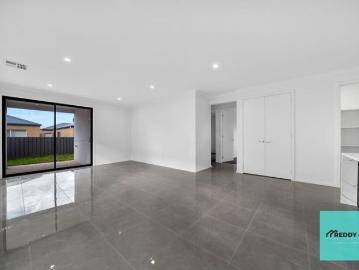 Modern Comfort and Convenience in a Thriving Truganina Location