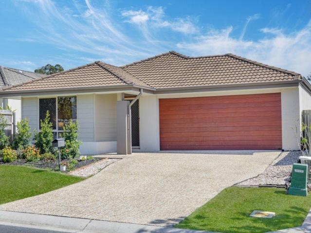 Modern Comfort and Easy Care Living in North Lakes