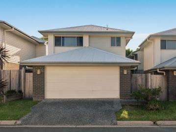 Modern Comfort and Functional Living in a Prime Location