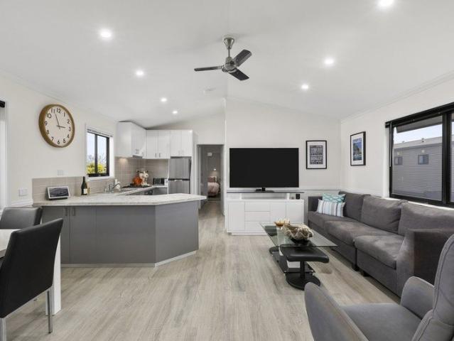 Modern Comfort and Outdoor Entertaining Appeal