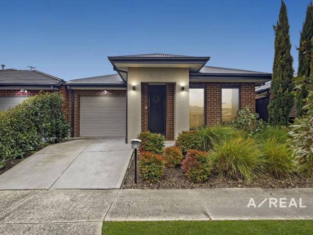 Modern Comfort & Convenience in a Prime Location
