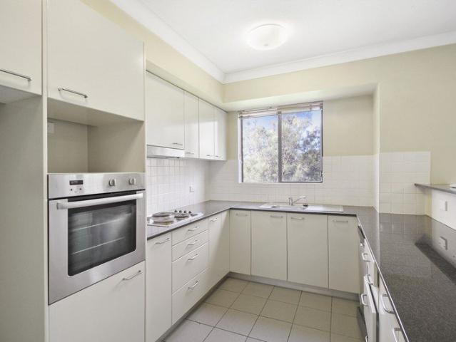 Modern Comfort & Convenience in Fairy Meadow