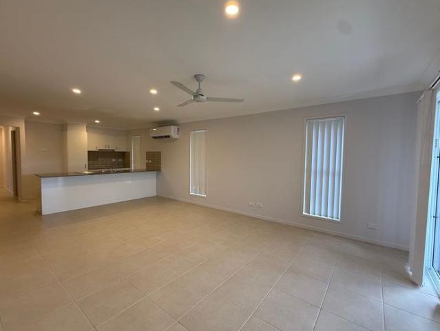 Modern Comfort & Convenience in Logan Reserve