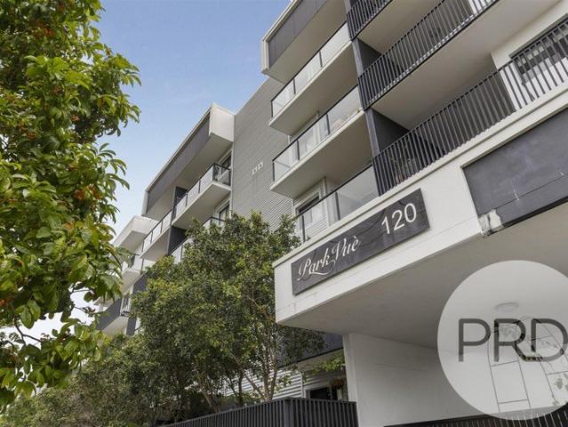Modern Comfort & Convenience, Park Vue Apartments
