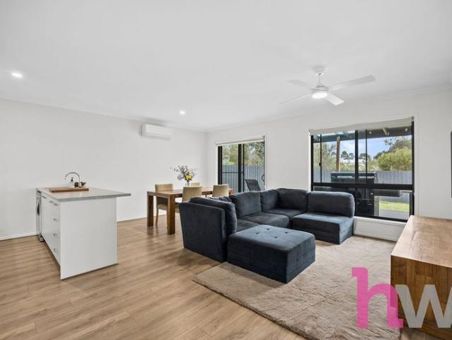Modern comfort, easy living and a fantastic Winchelsea location