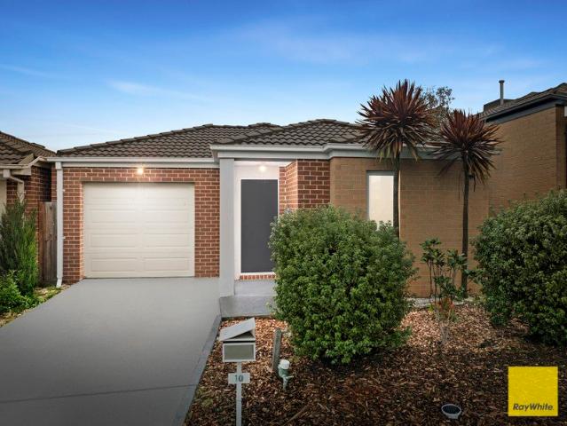 Modern Comfort, Easy Living, Prime Mernda Location